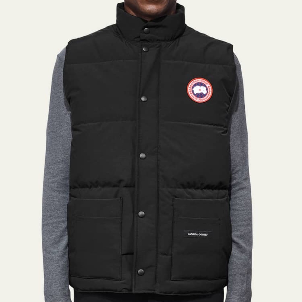 Men's Black Canada Goose Freestyle Regular Fit Down Vest (LIKE NEW!!!)
